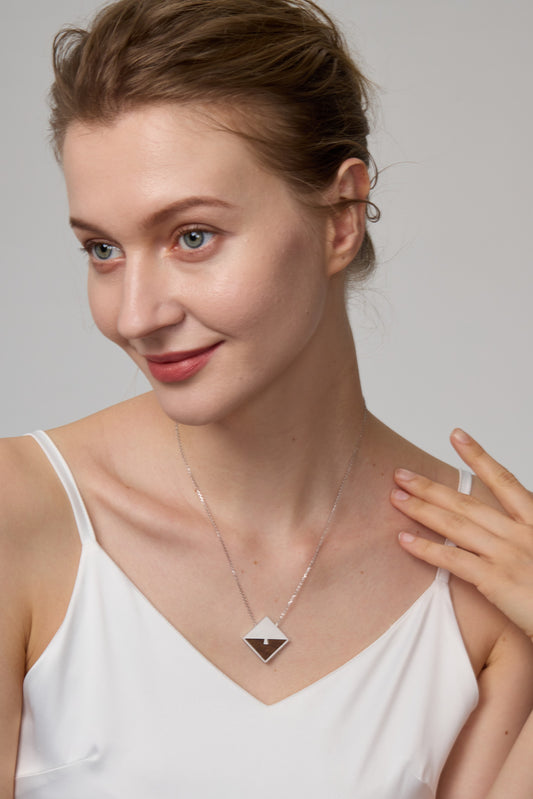 Dovetail Rhythm Necklace