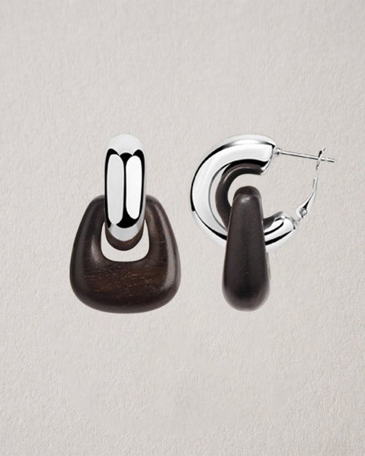 ‌Vintage-Inspired Copper-Plated Ebony Earrings